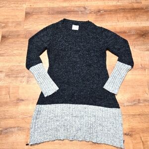 Elegant Black and Gray Knit Dress